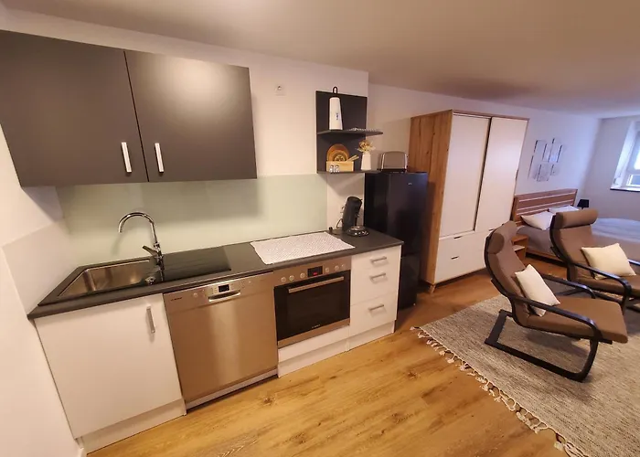 Ferienwohnung Blumenstiel